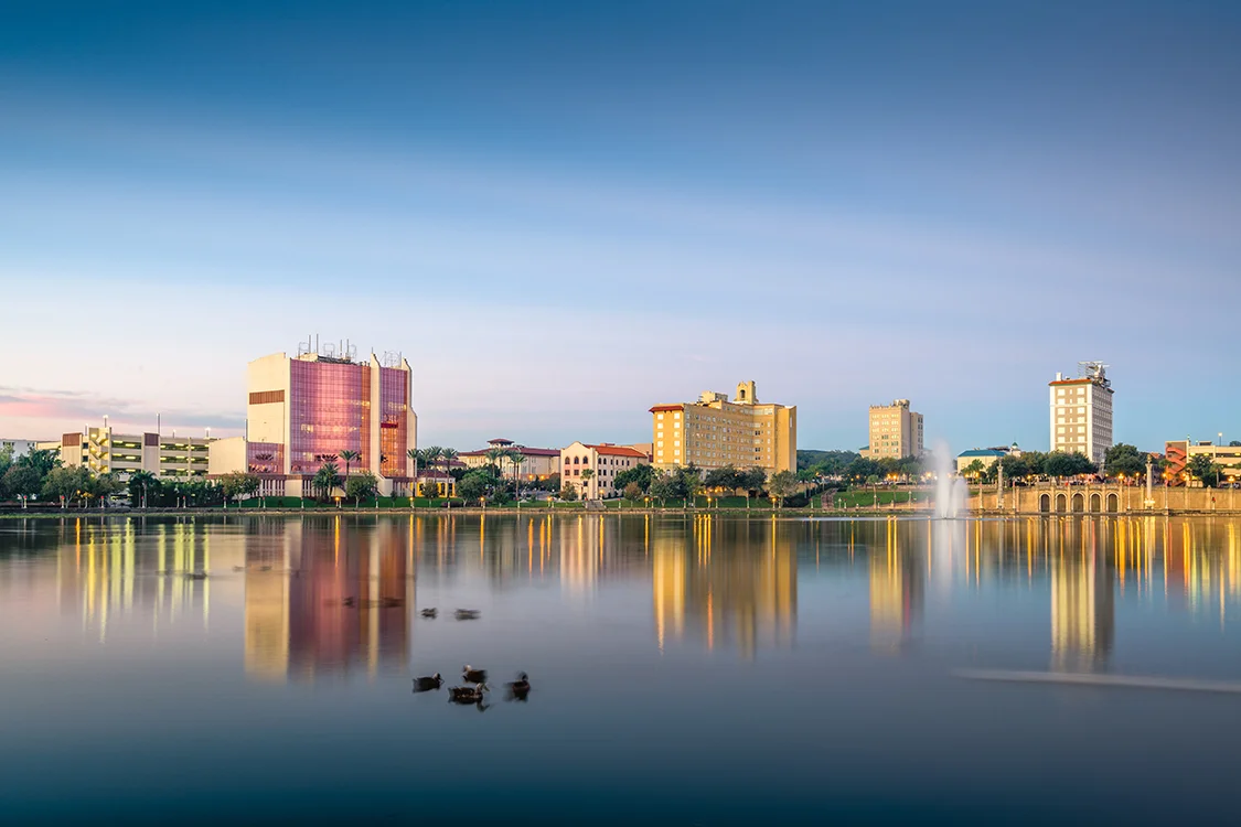 Lakeland-community-image
